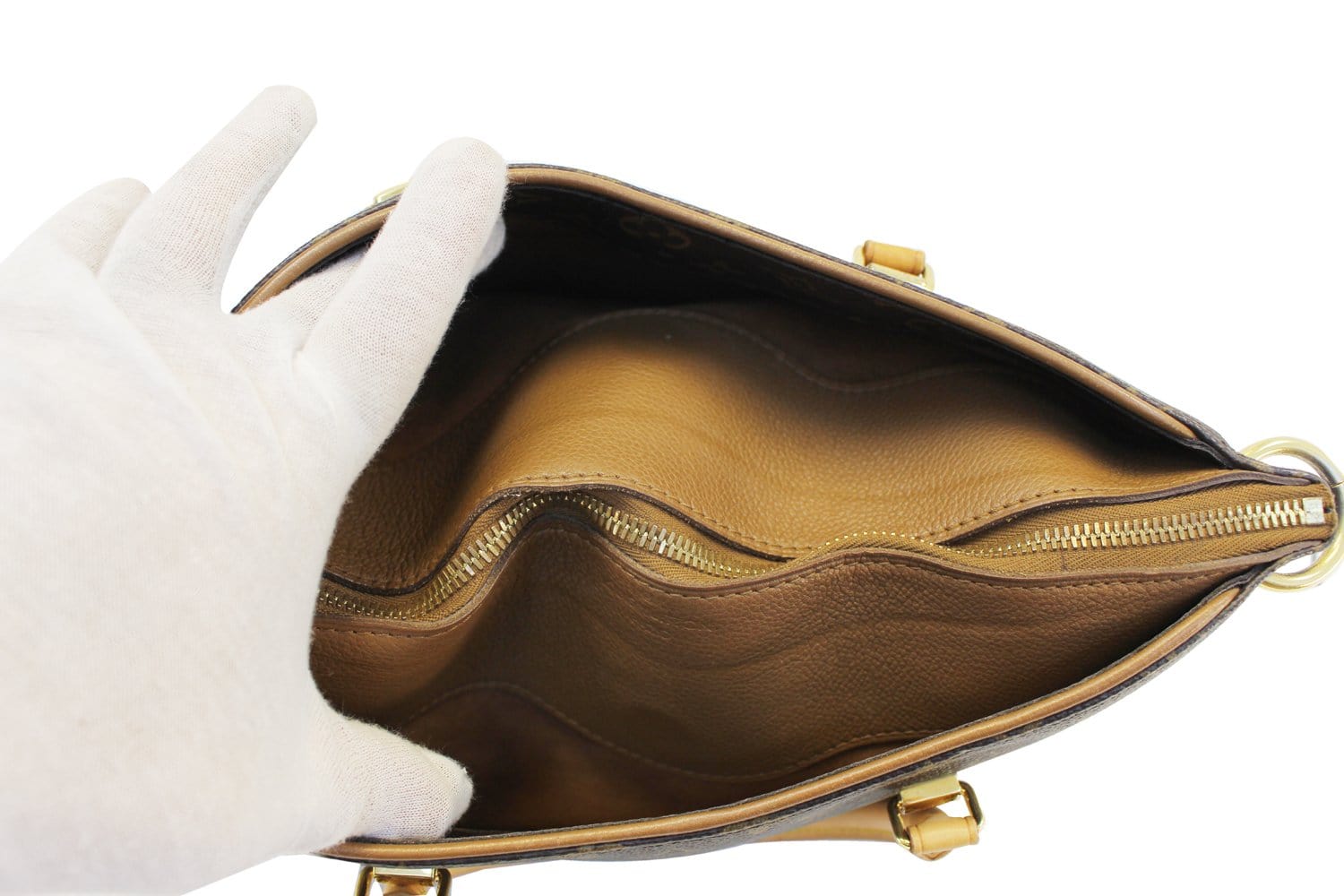 Pallas vinyl handbag Louis Vuitton Brown in Vinyl - 34827942