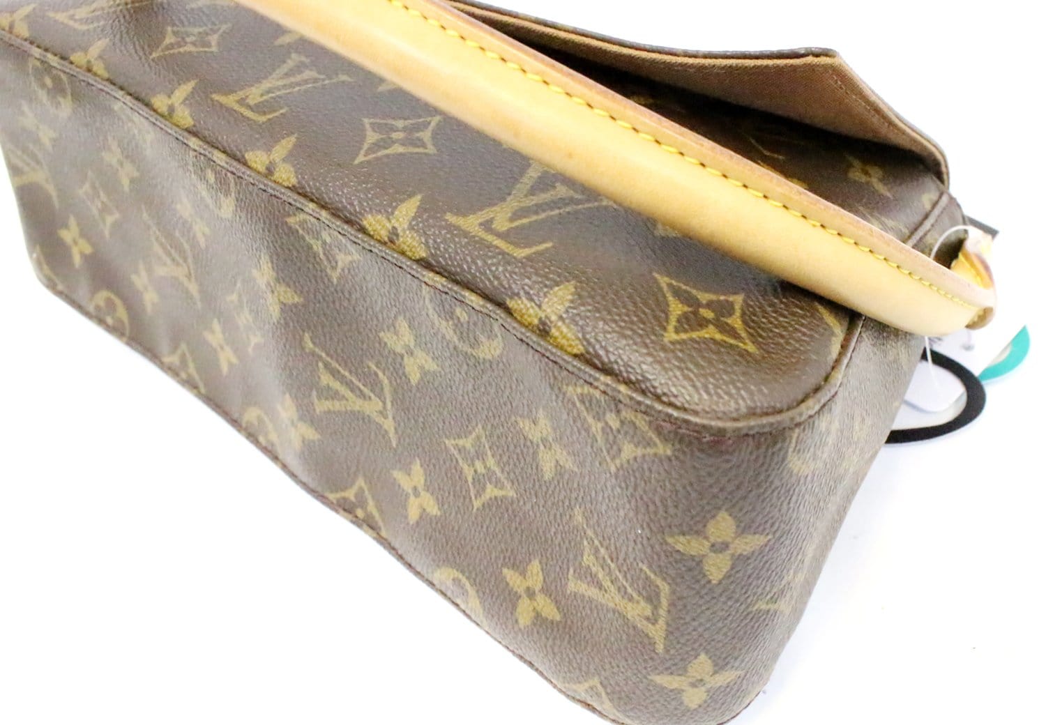 Looping - M51147 – Louis Vuitton Miroir - Shoulder - Monogram - Mini - Bag  - Sac à main Louis Vuitton Saint Jacques petit modèle en cuir épi jaune -  Vuitton - Louis