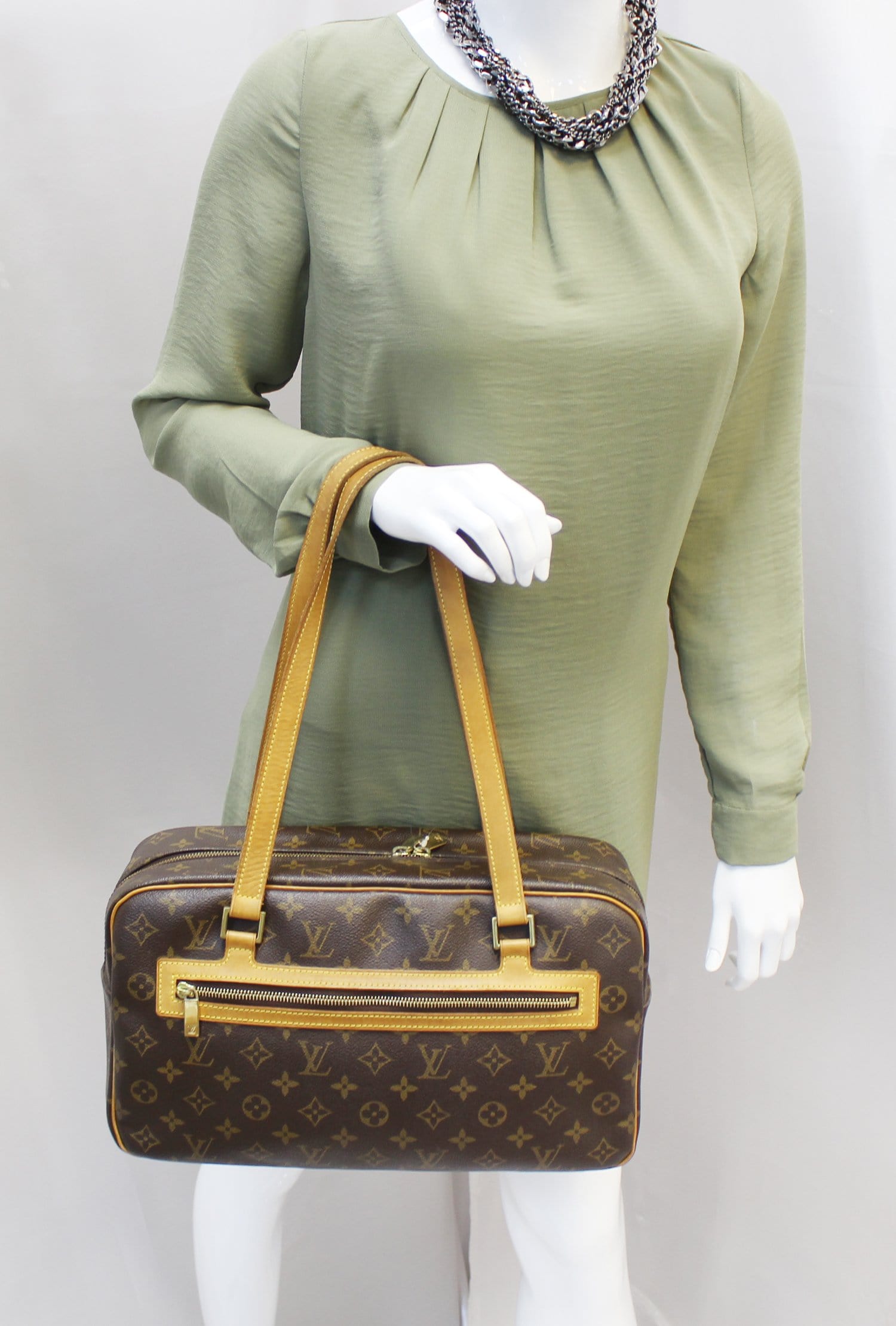 Louis Vuitton Monogram LV Cite GM Shoulder Hand Bag M51181