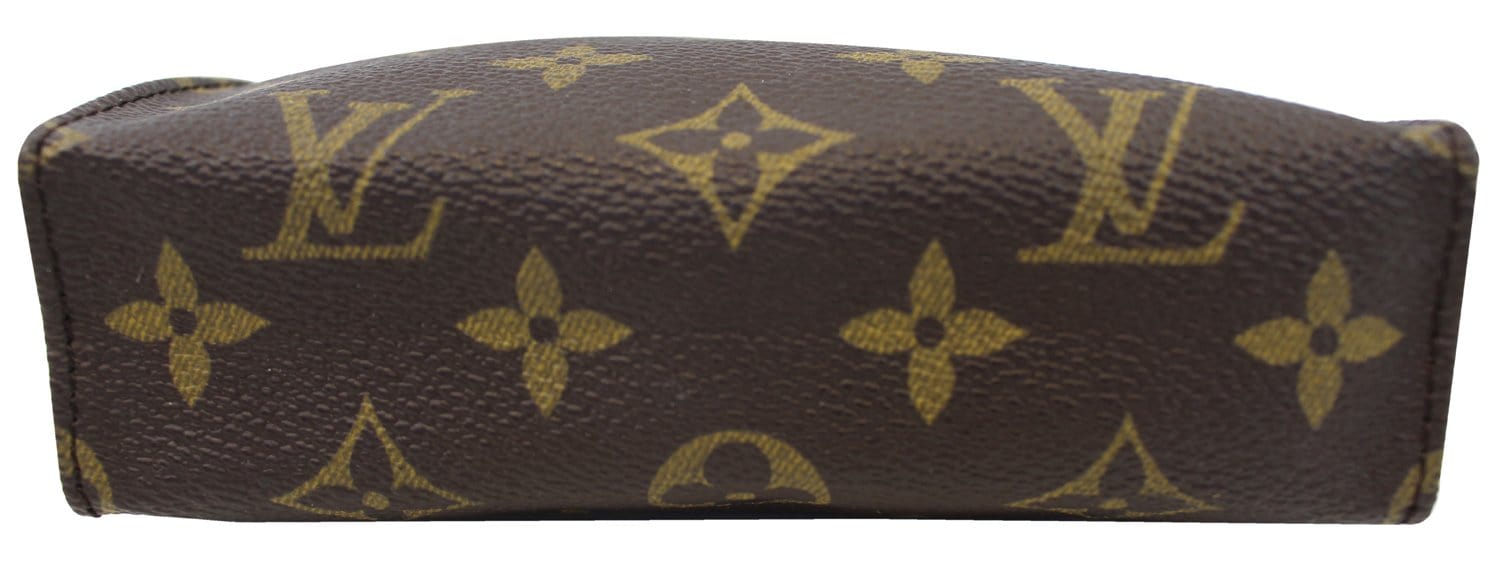 LOUIS VUITTON Monogram Poche Toilette 15 Cosmetics Pouch