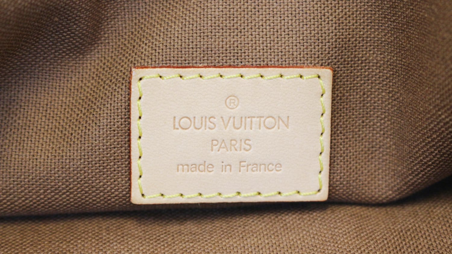 Louis Vuitton Monogram Canvas Pochette Bosphore QJBAIS4J0B036