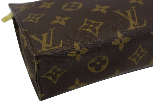 LOUIS VUITTON Damier Ebene Poche Toilette 19 Cosmetics Pouch