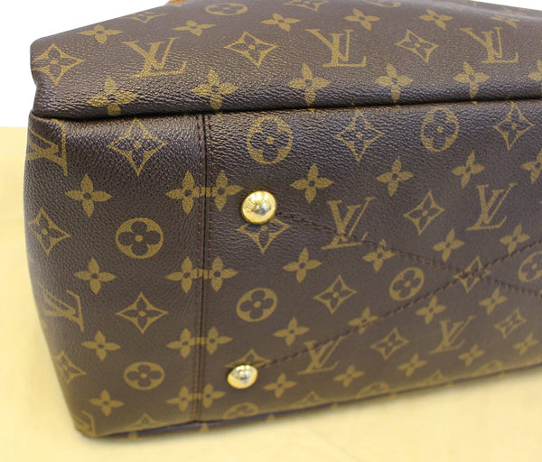 LOUIS VUITTON Monogram Canvas Artsy MM Brown Shoulder Bag