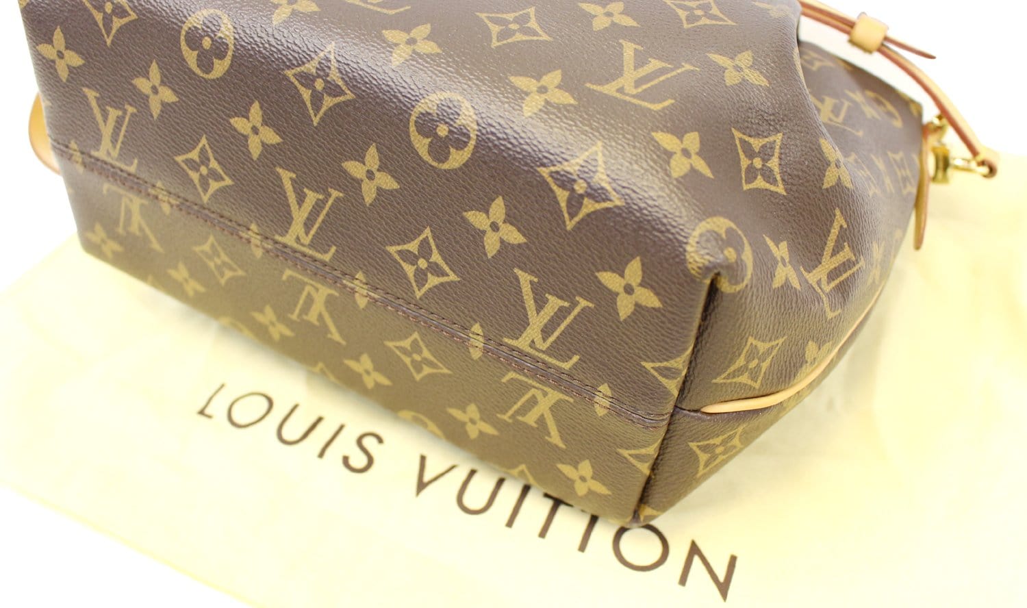 Turenne handbag Louis Vuitton Brown in Cotton - 34360743