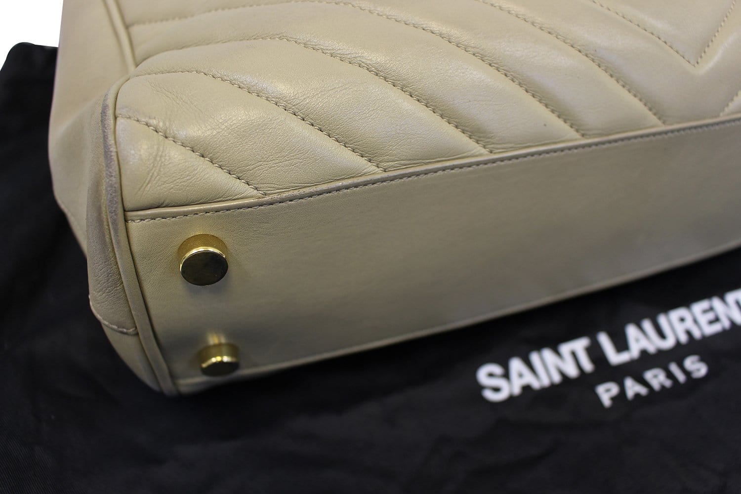 Yves Saint Laurent Vintage - Chevron Monogram Shopper Leather Tote