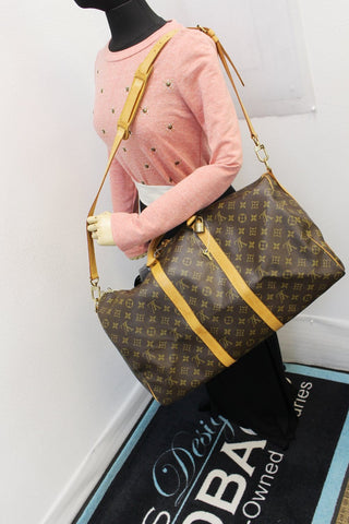 LOUIS VUITTON Monogram Canvas Keepall Bandouliere 50 Bag