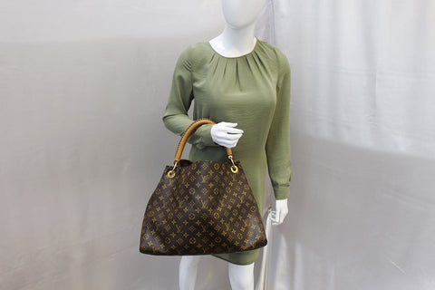 LOUIS VUITTON Monogram Canvas Artsy MM Brown Shoulder Bag