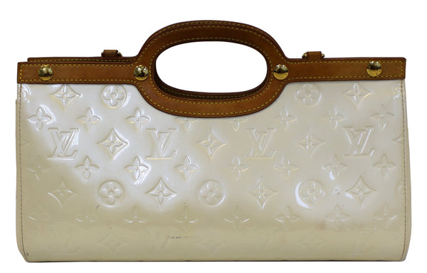 LOUIS VUITTON Cream Vernis Leather Roxbury Drive Shoulder Bag