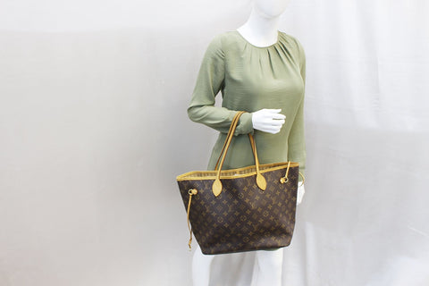 LOUIS VUITTON Monogram Canvas Neverfull MM Brown Tote Bag