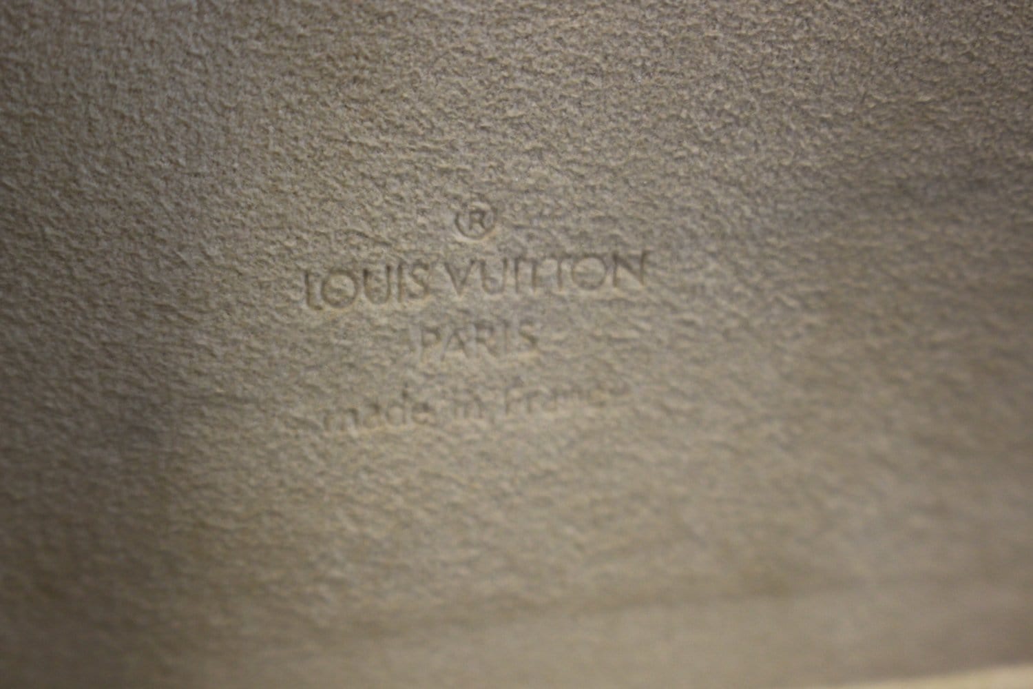 Louis Vuitton Ecru Theda GM