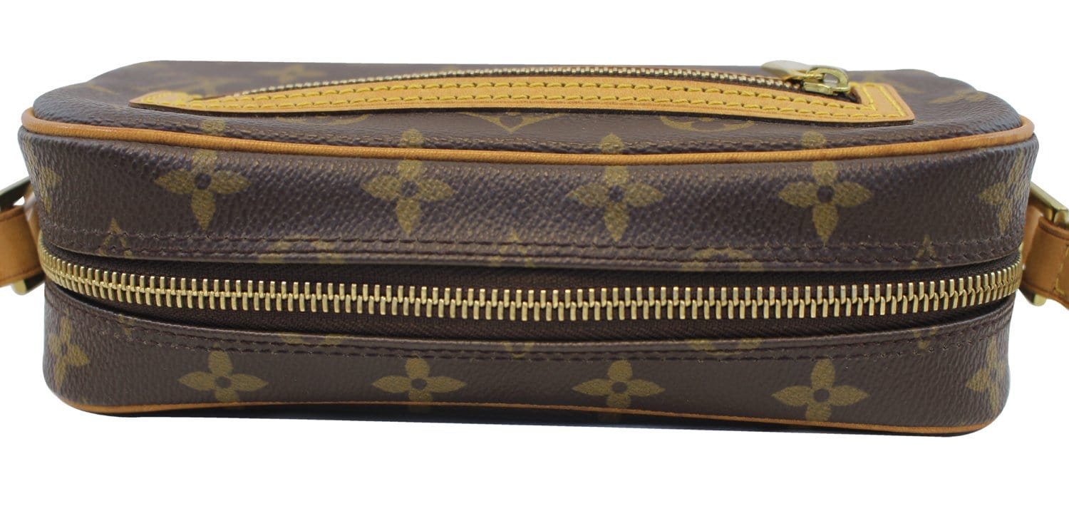 Louis Vuitton Monogram Pochette Cite - Brown Shoulder Bags, Handbags -  LOU751947