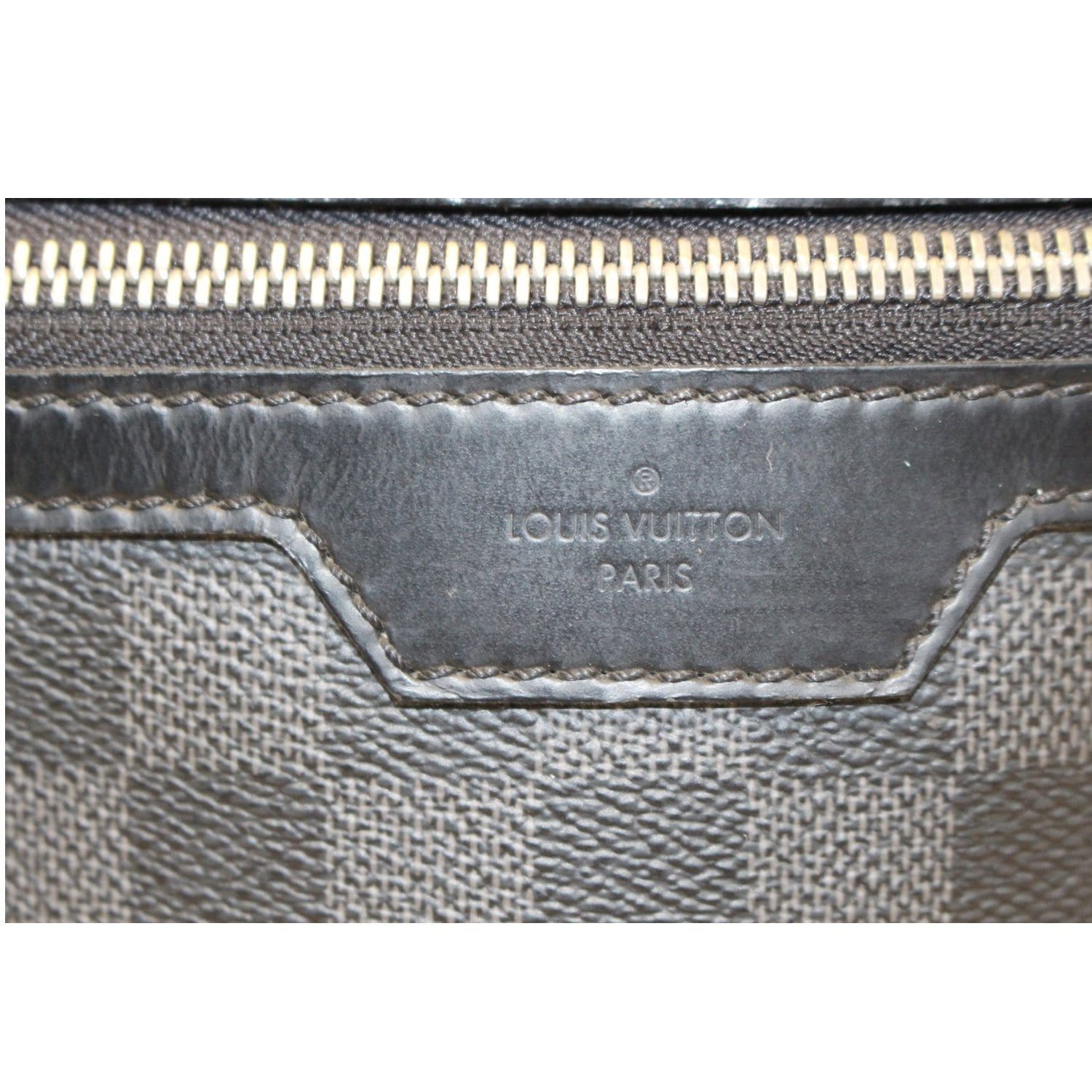 Sold at Auction: Louis Vuitton, LOUIS VUITTON 'MICHAEL' DAMIER