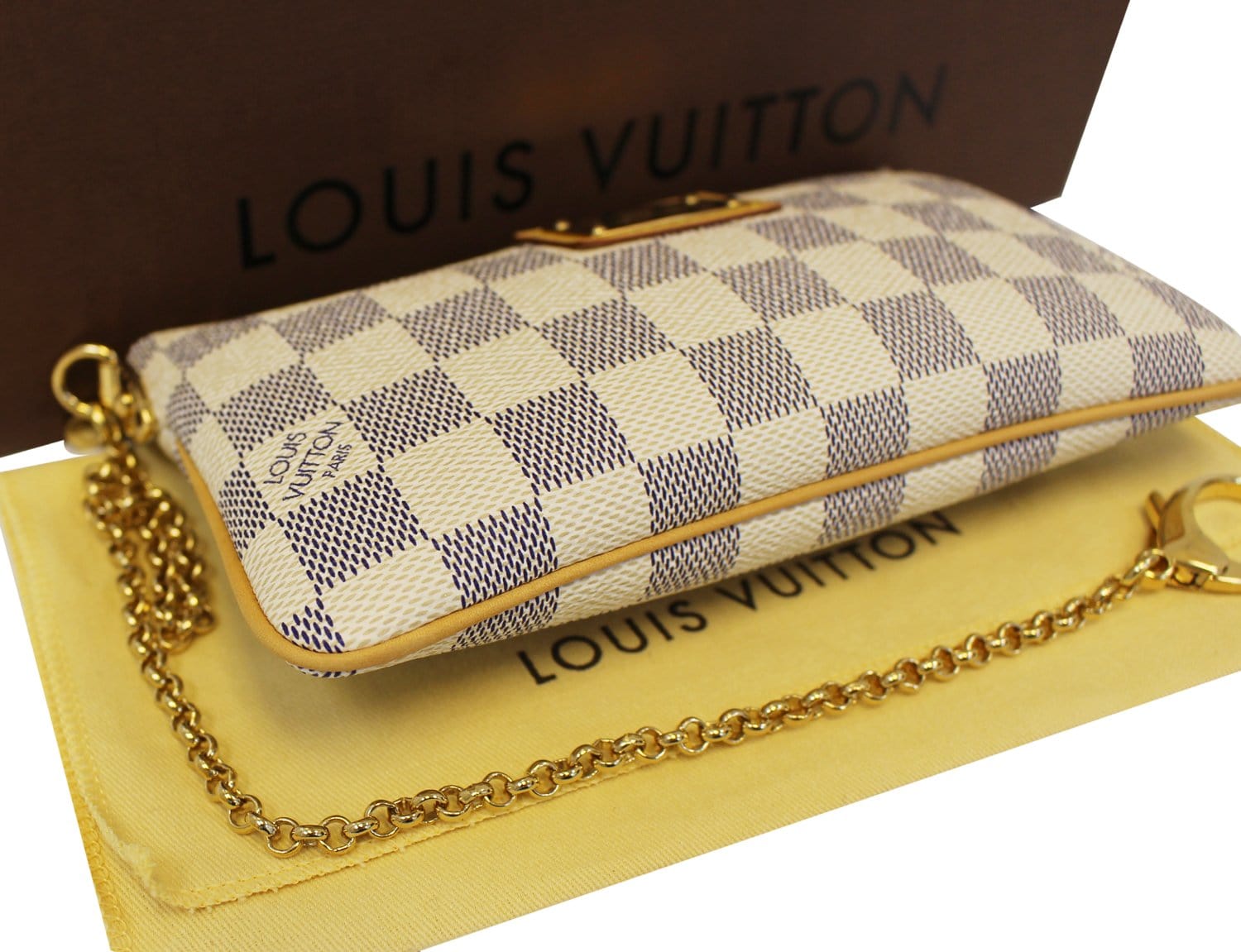 Louis Vuitton White Damier Azur Pochette Milla Trunks Labels MM Cloth  ref.1018206 - Joli Closet