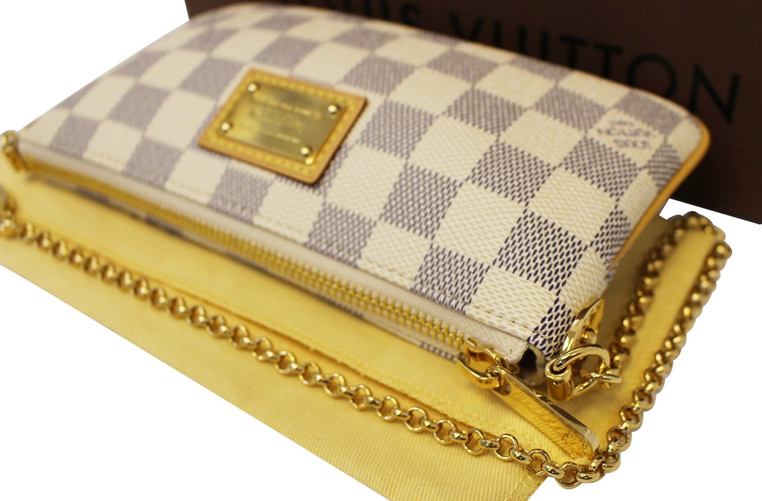 Louis Vuitton Pochette Milla MM White Azur Damier Canvas Bag at