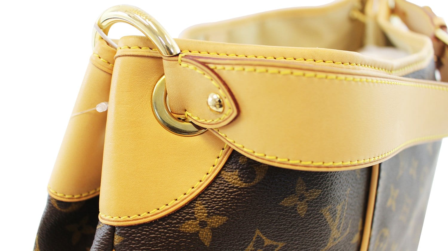 Galliera leather handbag Louis Vuitton Beige in Leather - 32104299