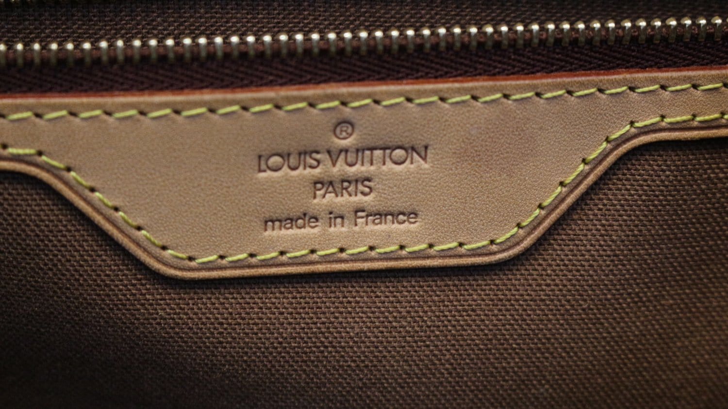 Louis Vuitton Monogram Canvas Batignolles Horizontal QJB07C4J0B211