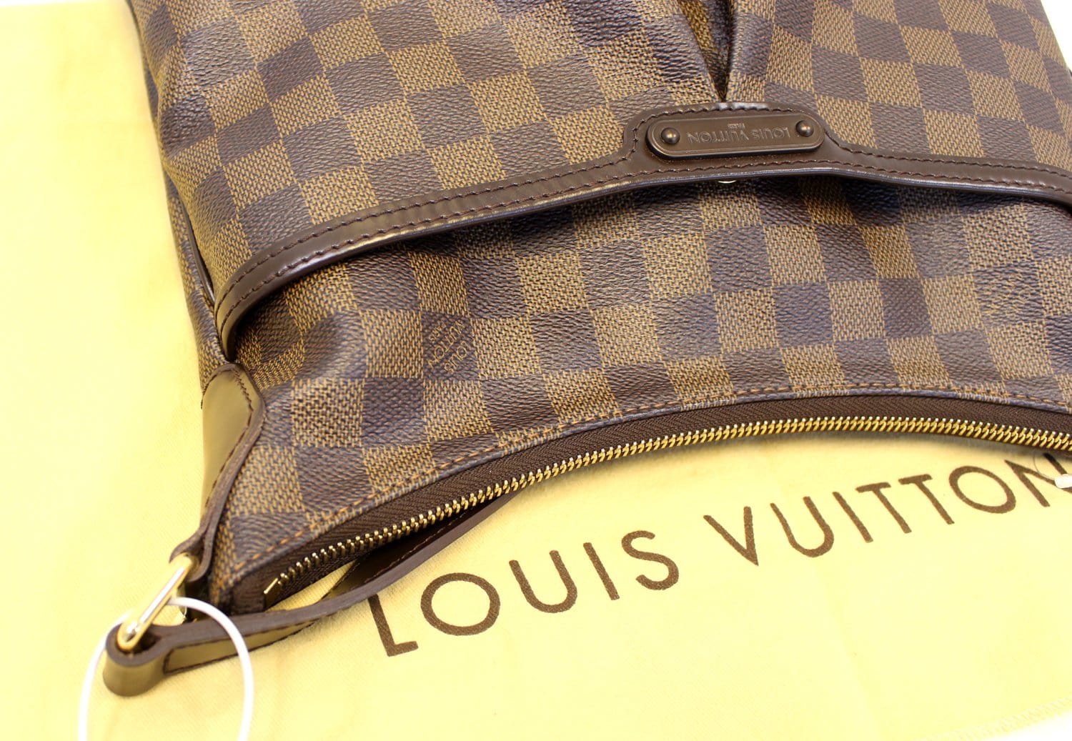 ▷ Louis Vuitton London City