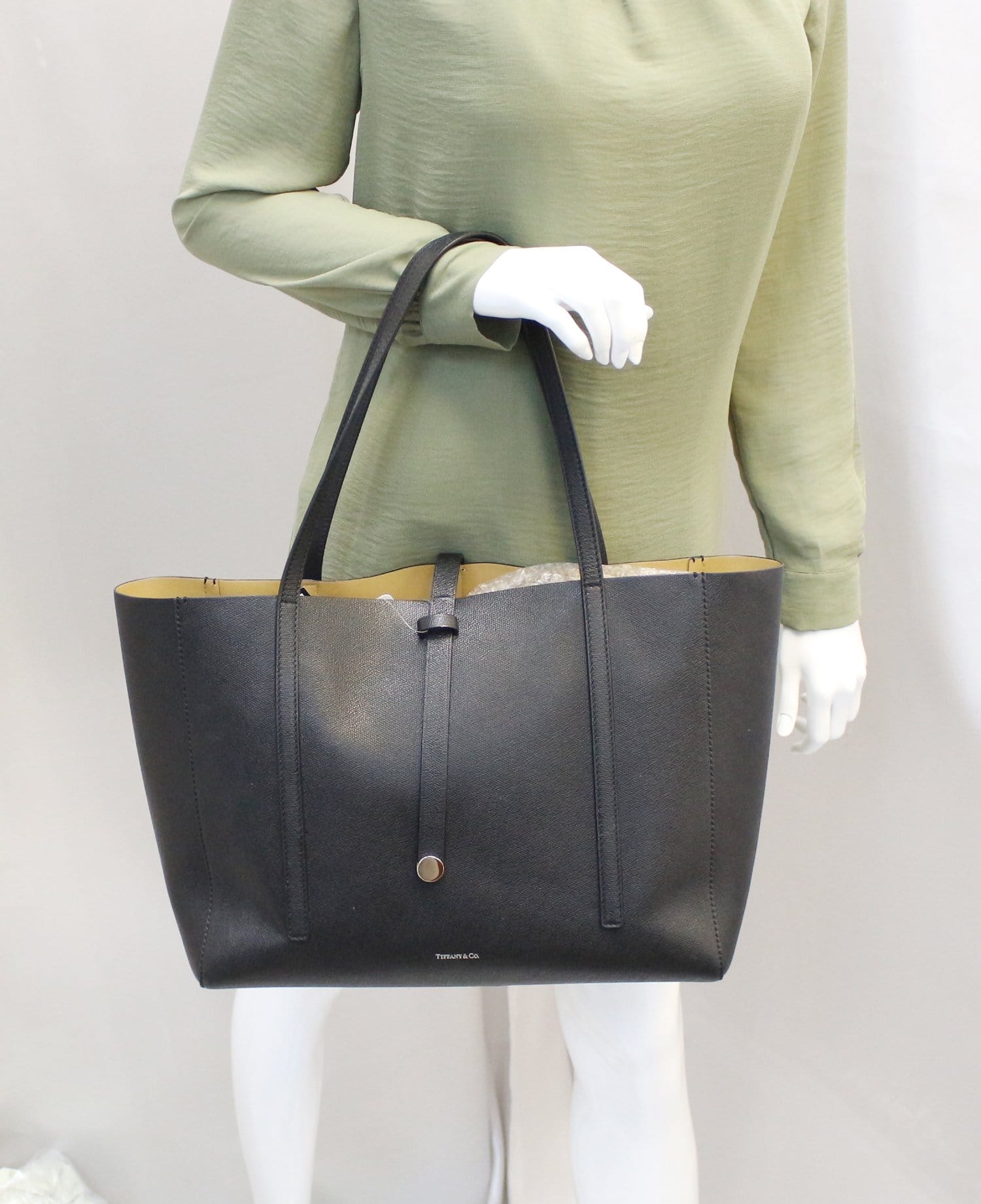 Tiffany & Co. Black Textured Reversible Leather Tote Bag TT2217