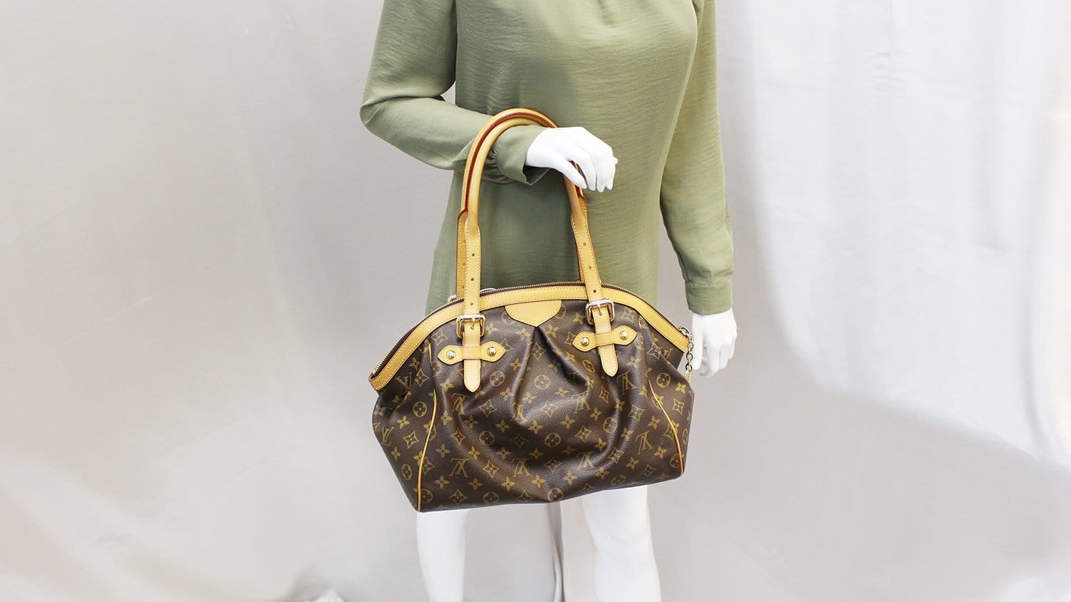 louis Vuitton Tivoli GM handbag Monogram ladies with original dust bag