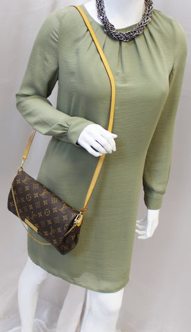 LOUIS VUITTON Monogram Canvas Favorite MM Shoulder Crossbody Bag