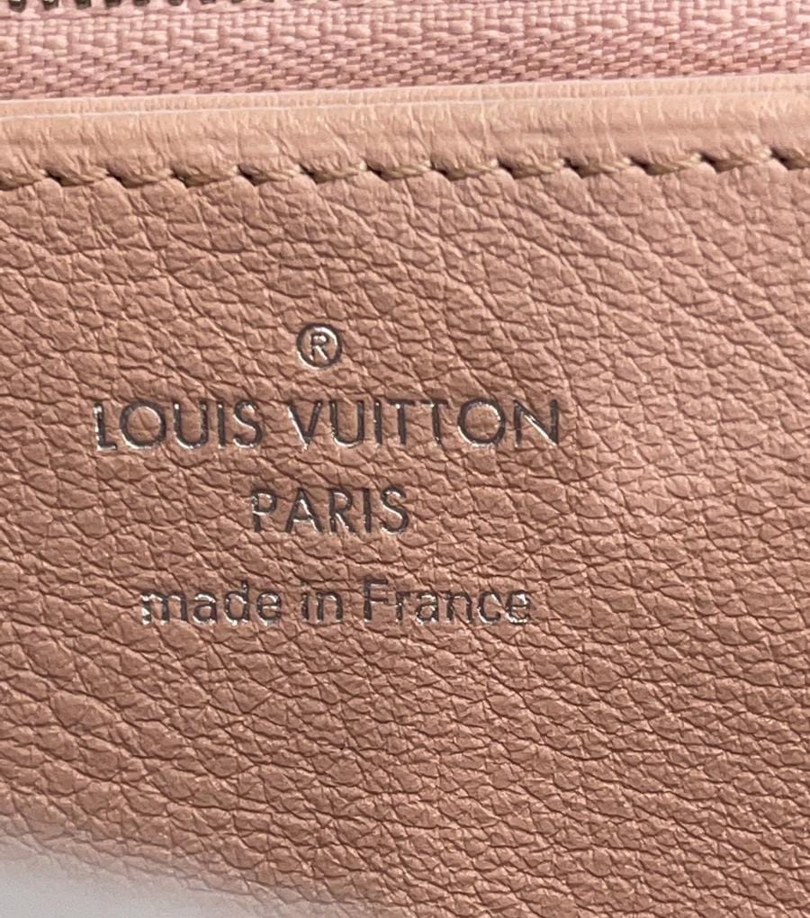 Mahina leather wallet Louis Vuitton Burgundy in Leather - 29607210