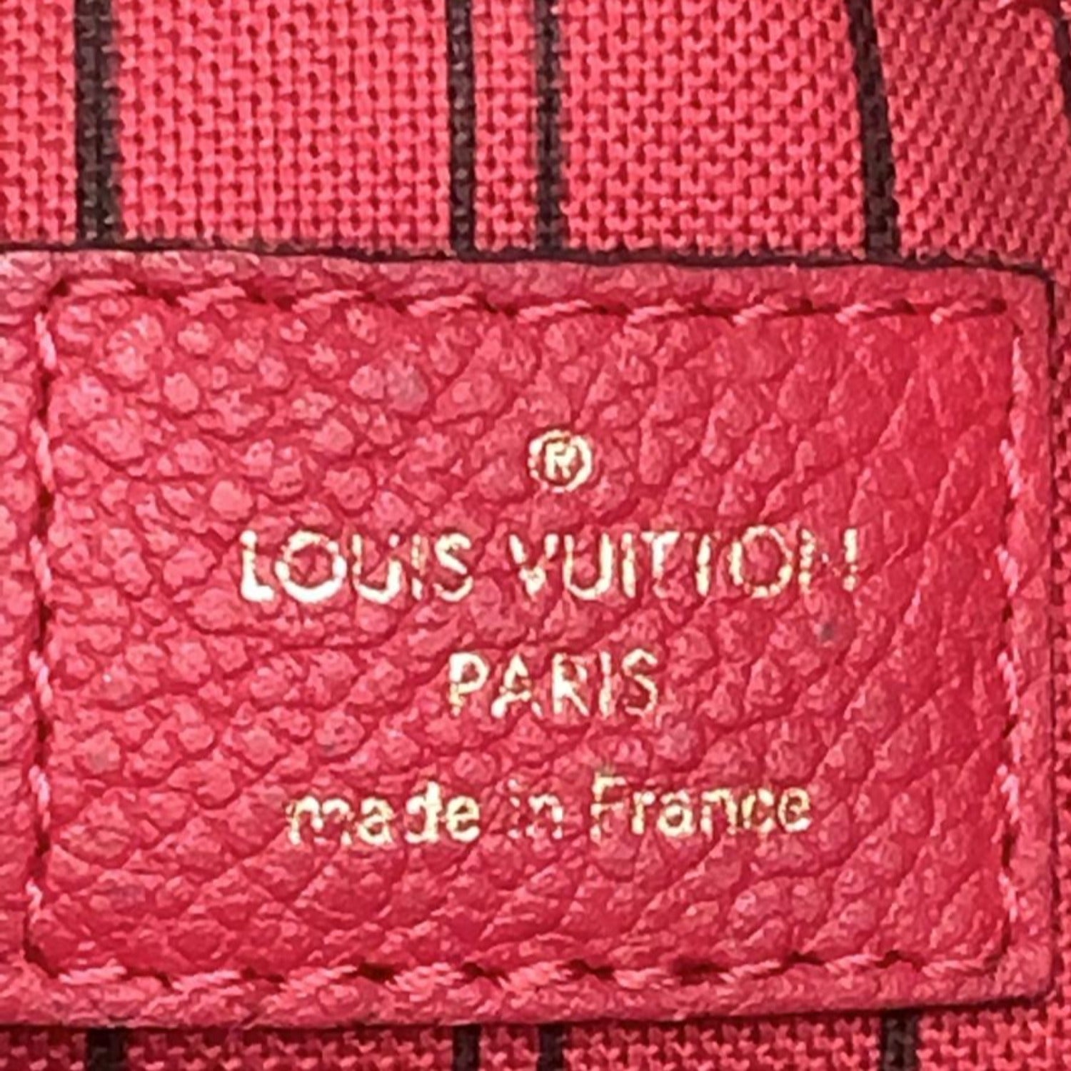 Louis Vuitton Monogram Empreinte Montaigne BB (SHG-PMDepg) – LuxeDH